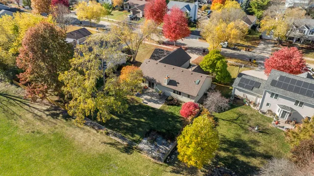 $395,000 | 6641 Thomas Parkway, Rockford, IL 61114