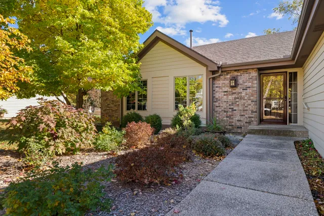 $395,000 | 6641 Thomas Parkway, Rockford, IL 61114