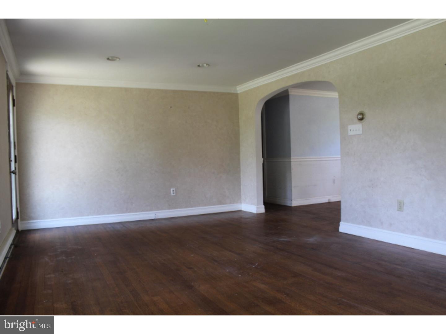 235 North Woodbury Road Pitman, NJ 08071 - Photo 8 of 14 Gallery Image 8