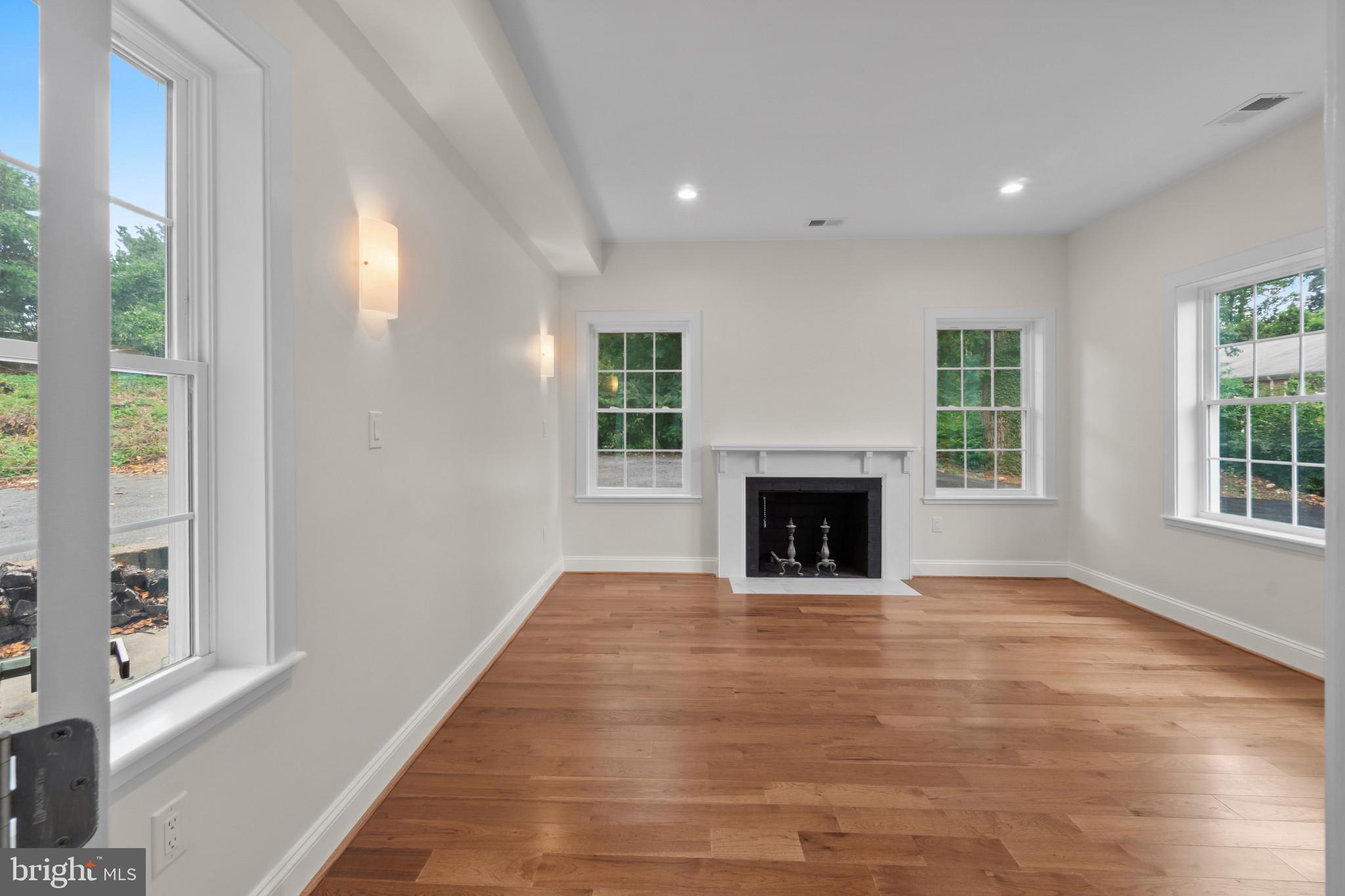 9300 Old Georgetown Road Bethesda, MD 20814 - Photo 41 of 67 Gallery Image 41