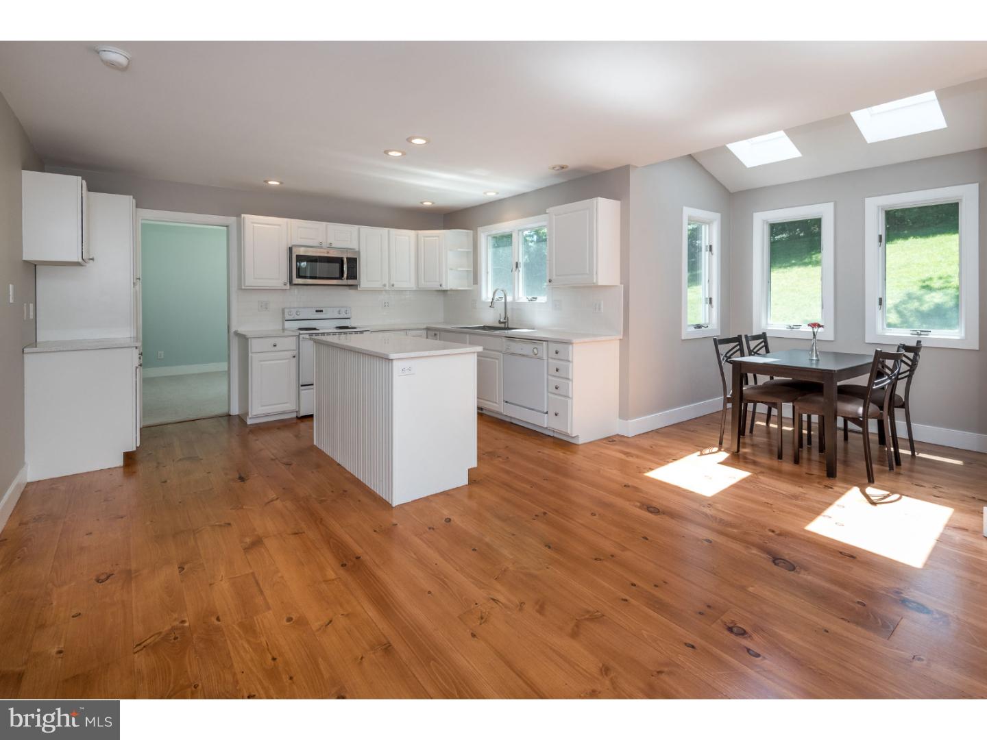 599 Reeds Road Downingtown, PA 19335 - Photo 3 of 25 Kitchen