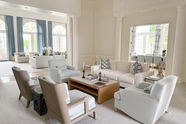 $150,000 | 1494 North Lake Way, Palm Beach, FL 33480