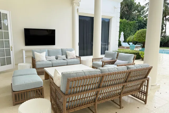 $150,000 | 1494 North Lake Way, Palm Beach, FL 33480