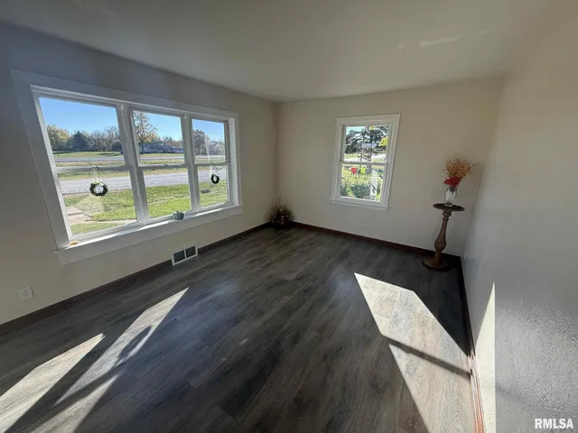 $117,900 | 3 Anderson Avenue, Milan, IL 61264