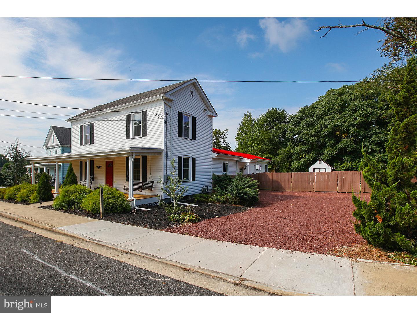 25 Dealtown Road Elmer, NJ 08318 - Photo 3 of 20 Exterior Side
