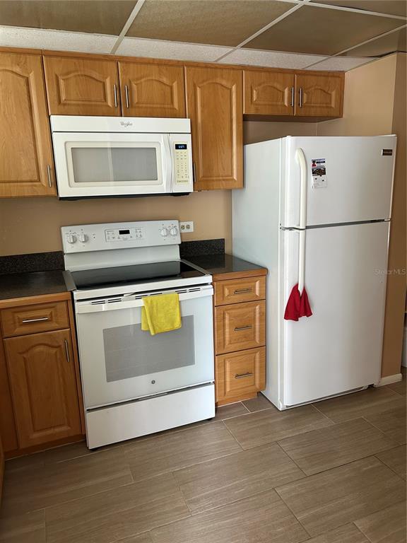 108 Clock Tower Drive, Unit 261 Brandon, FL 33510 - Photo 4 of 23