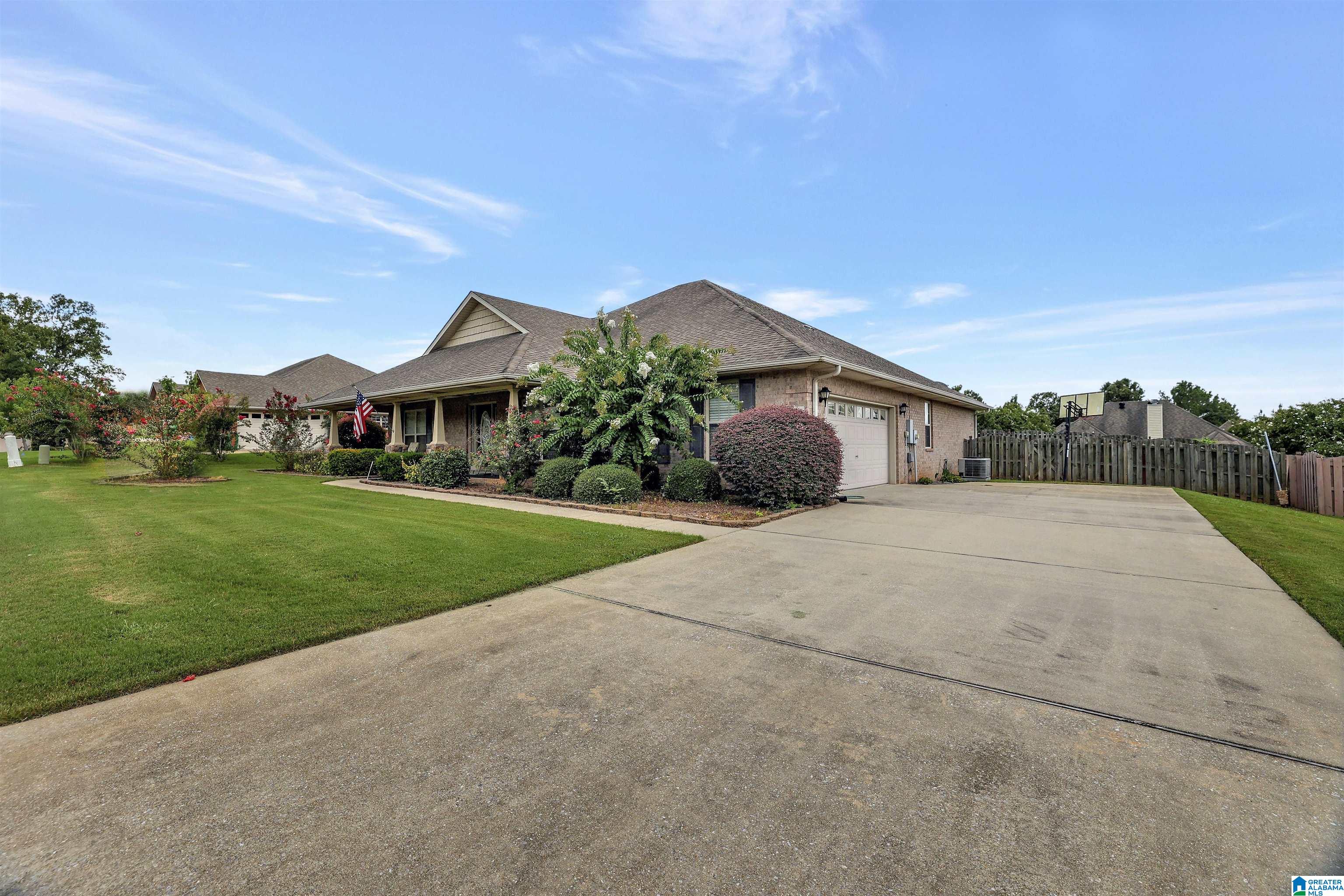 3005 Hidden Forest Cove Montevallo, AL 35115 - Photo 3 of 33