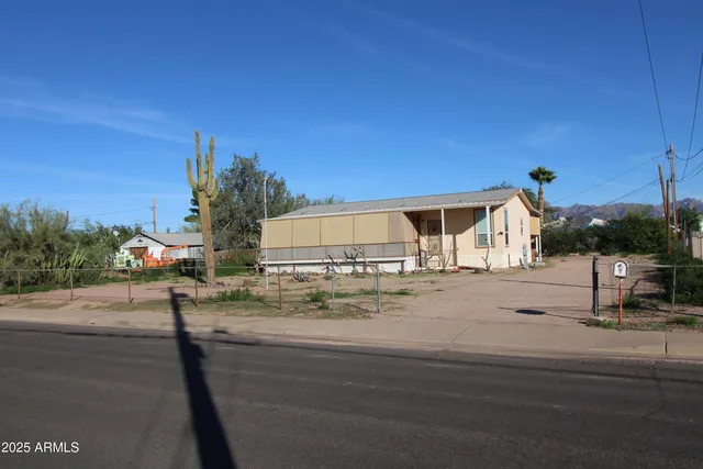 $290,000 | 219 North Palo Verde Drive, Apache Junction, AZ 85120
