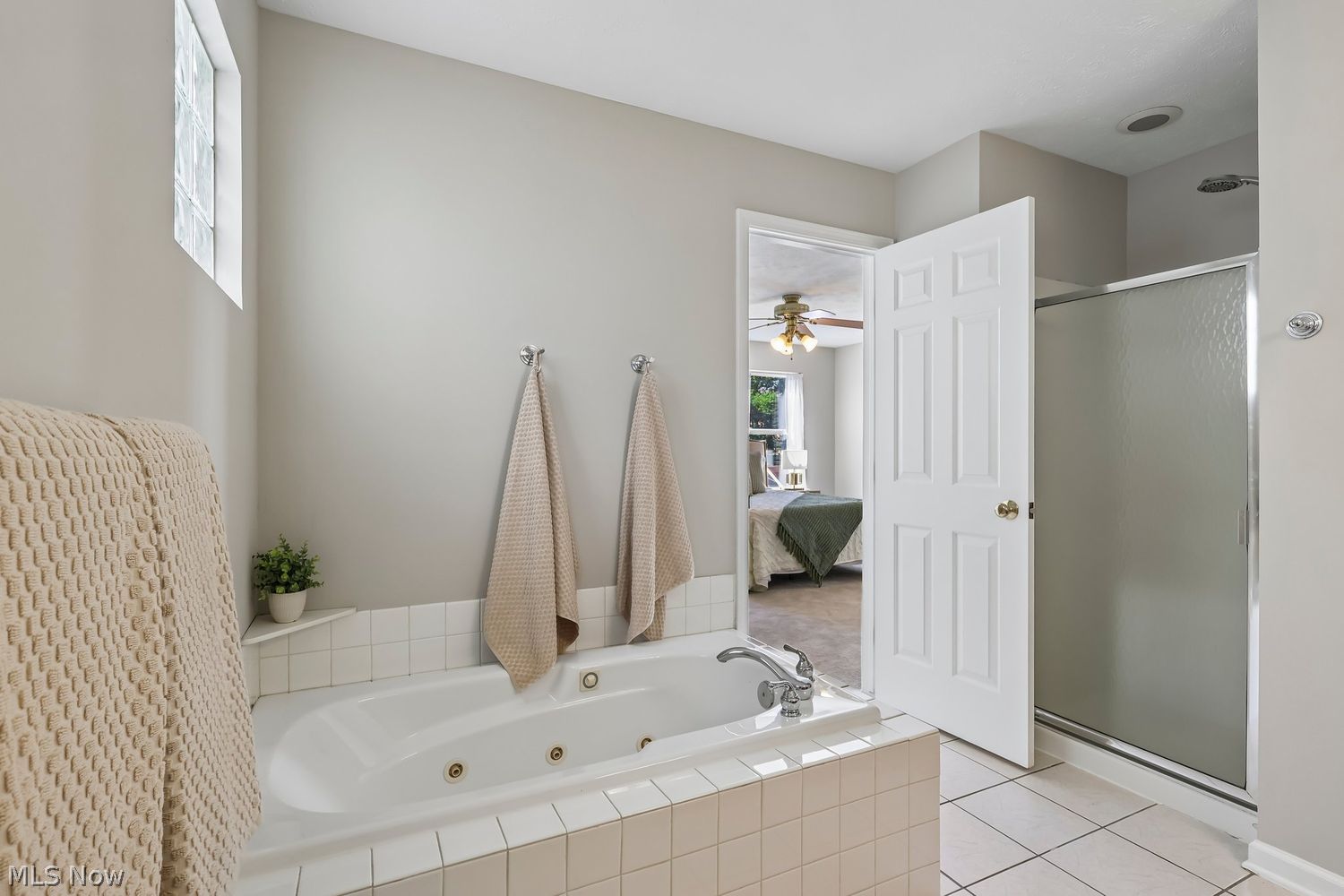 615 Literary Road Cleveland, OH 44113 - Photo 19 of 40