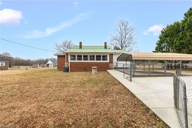 $229,900 | 1020 Lacy Lane, Walnut Cove, NC 27052