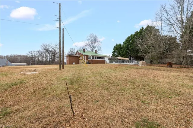 $229,900 | 1020 Lacy Lane, Walnut Cove, NC 27052