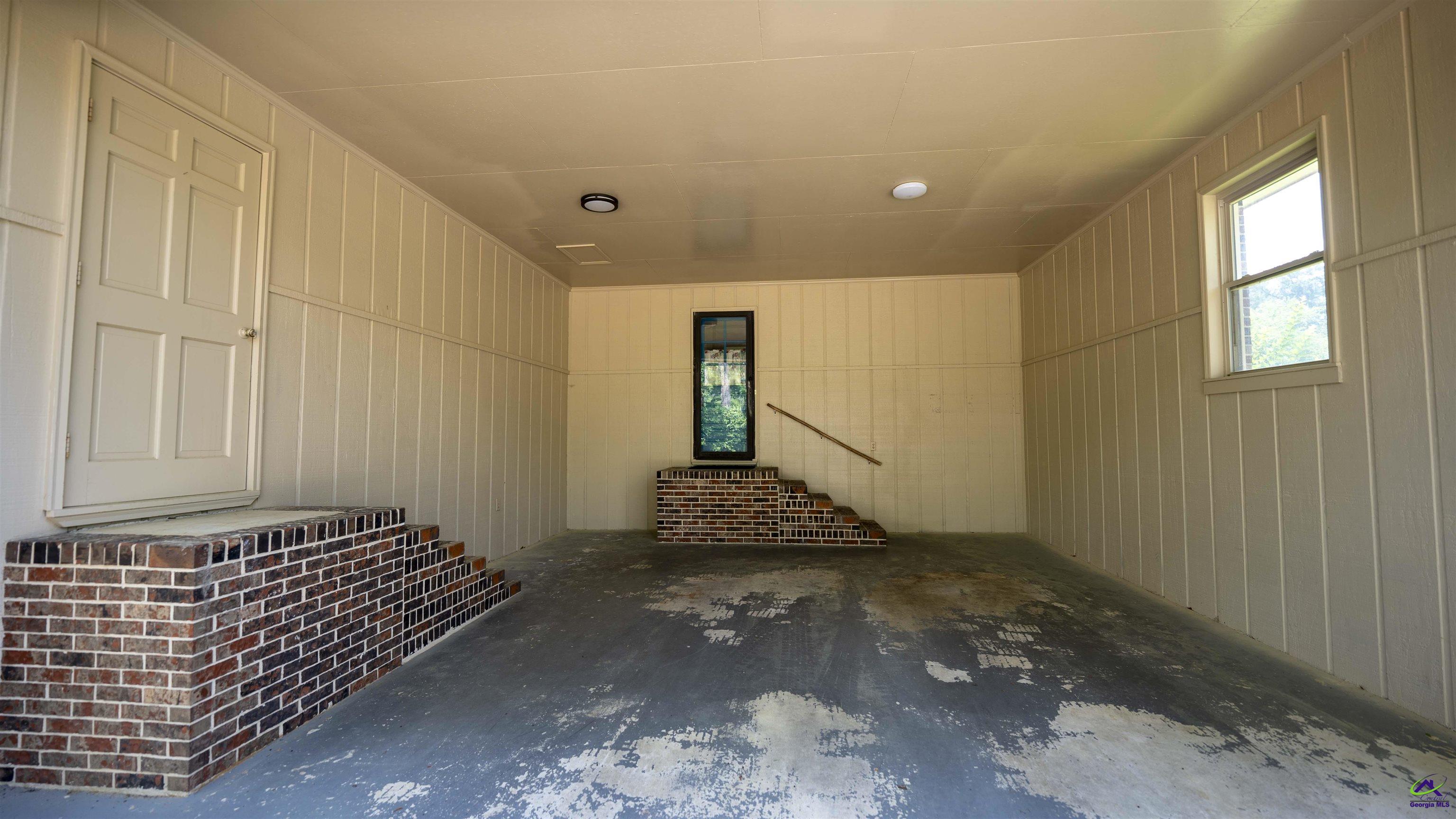 121 Robert Drive Cochran, GA 31014 - Photo 4 of 34
