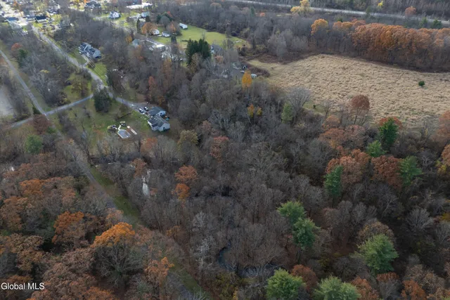 $500,000 | L4.011 Morris Road, Round Lake, NY 12151