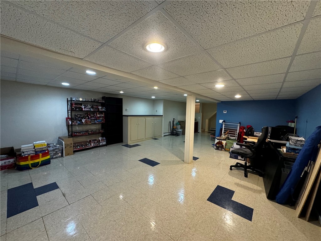 4 Wolfe Court Coventry, RI 02816 - Photo 13 of 41