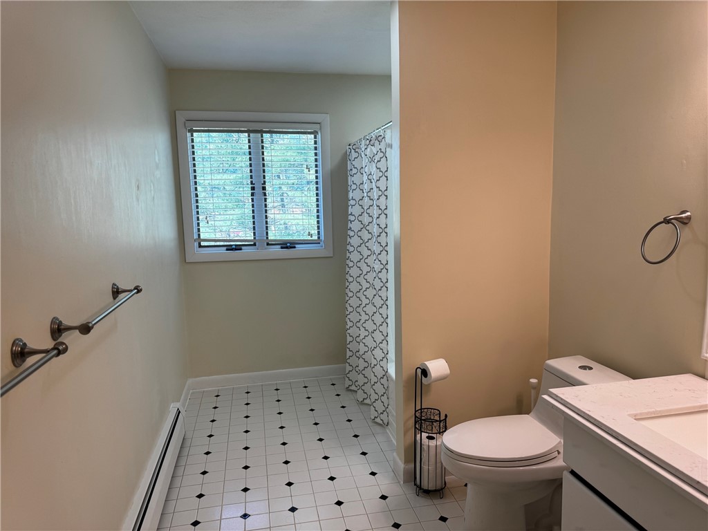 4 Wolfe Court Coventry, RI 02816 - Photo 25 of 41