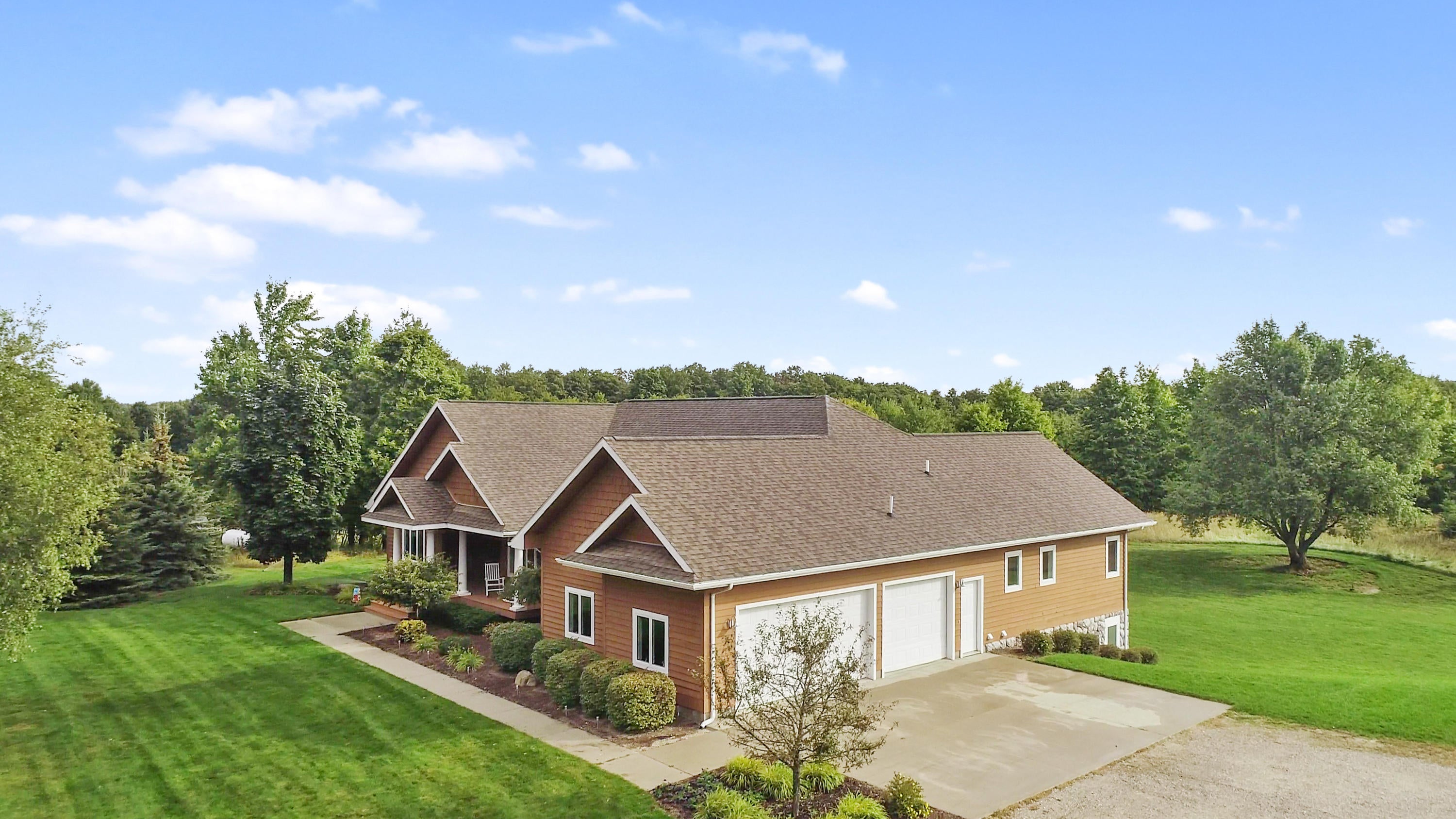 895 Goslow Road Gaylord, MI 49735 - Photo 16 of 49 Gallery Image 16