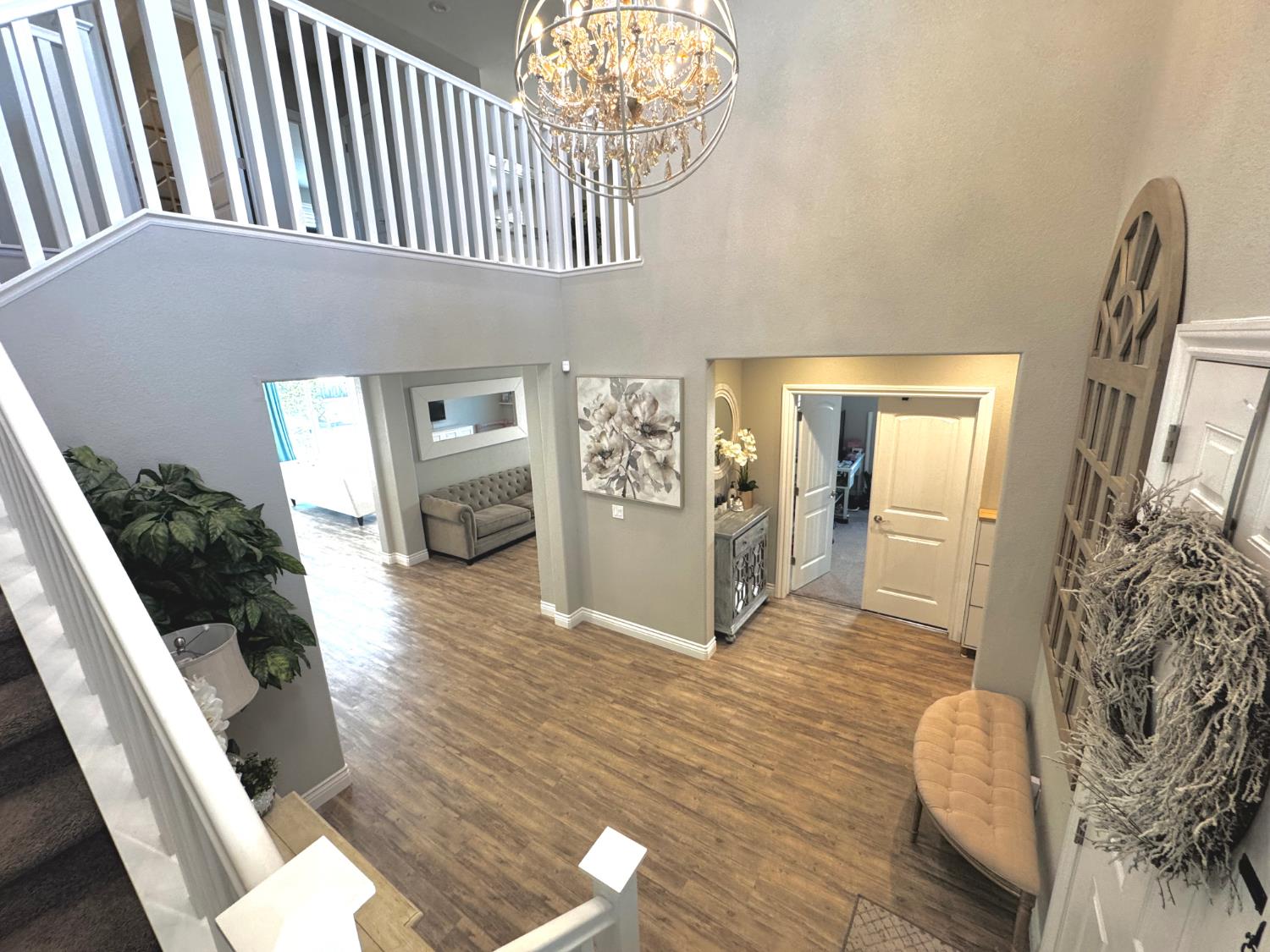 8026 Prairie Hawk Way Sacramento, CA 95829 - Photo 4 of 32