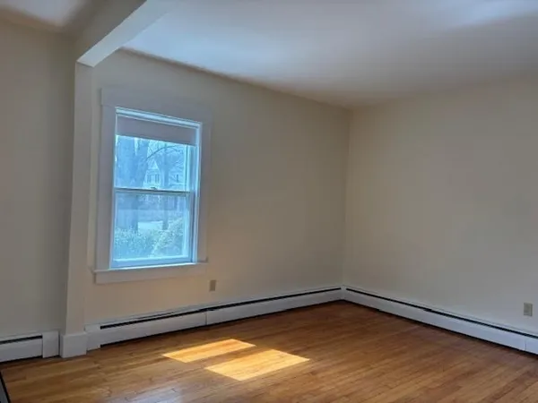 $1,700 | 15 B Windsor Avenue, Unit 15B, Acton, MA 01720