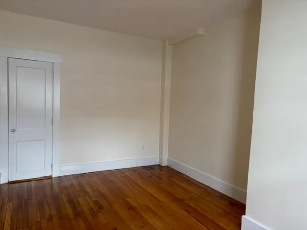 $1,700 | 15 B Windsor Avenue, Unit 15B, Acton, MA 01720