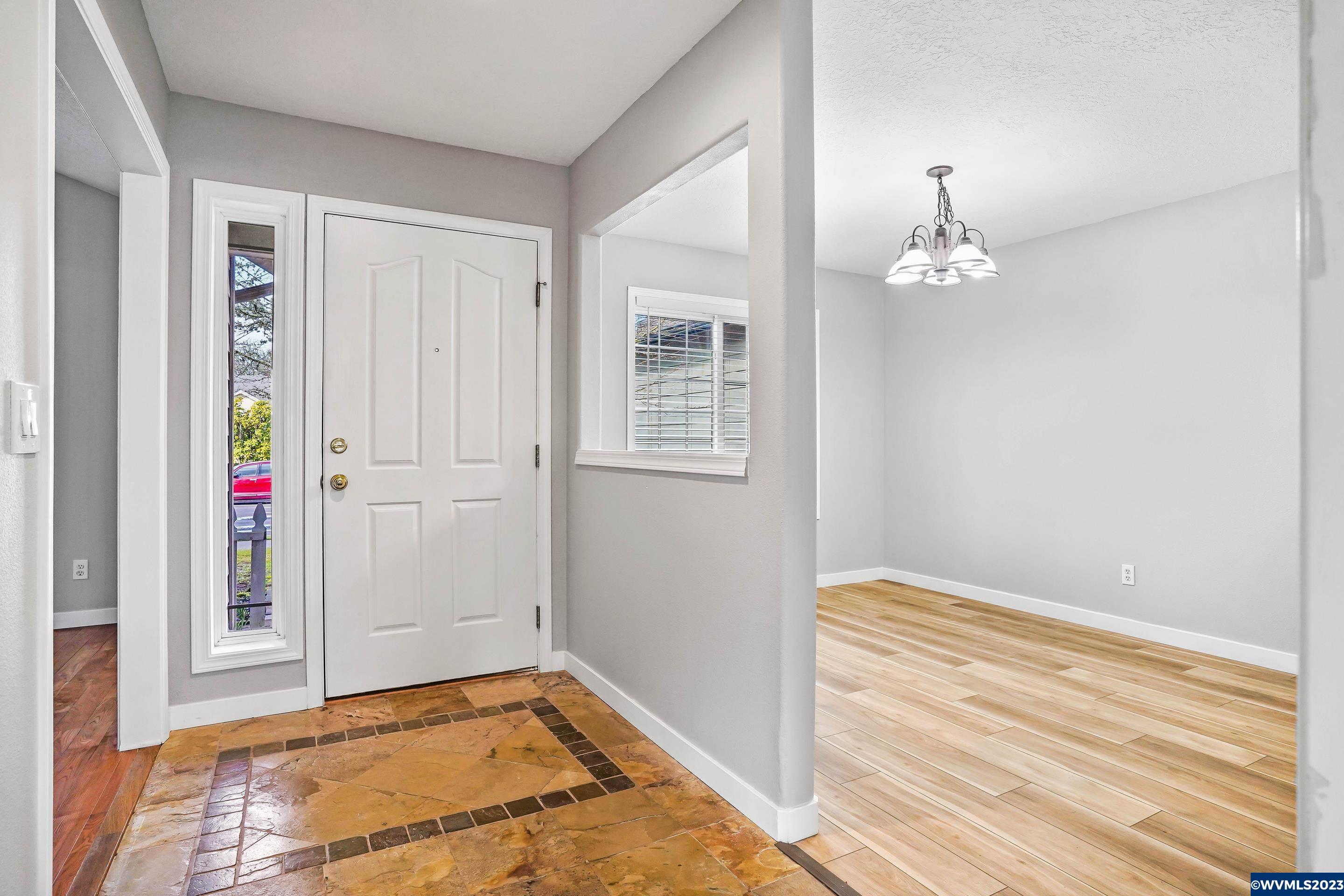 4675 Chinook Drive Southwest Albany, OR 97321 - Photo 3 of 41 Gallery Image 3