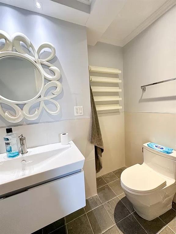 9201 Shore Road, Unit C507 Brooklyn, NY 11209 - Photo 8 of 16 Gallery Image 8