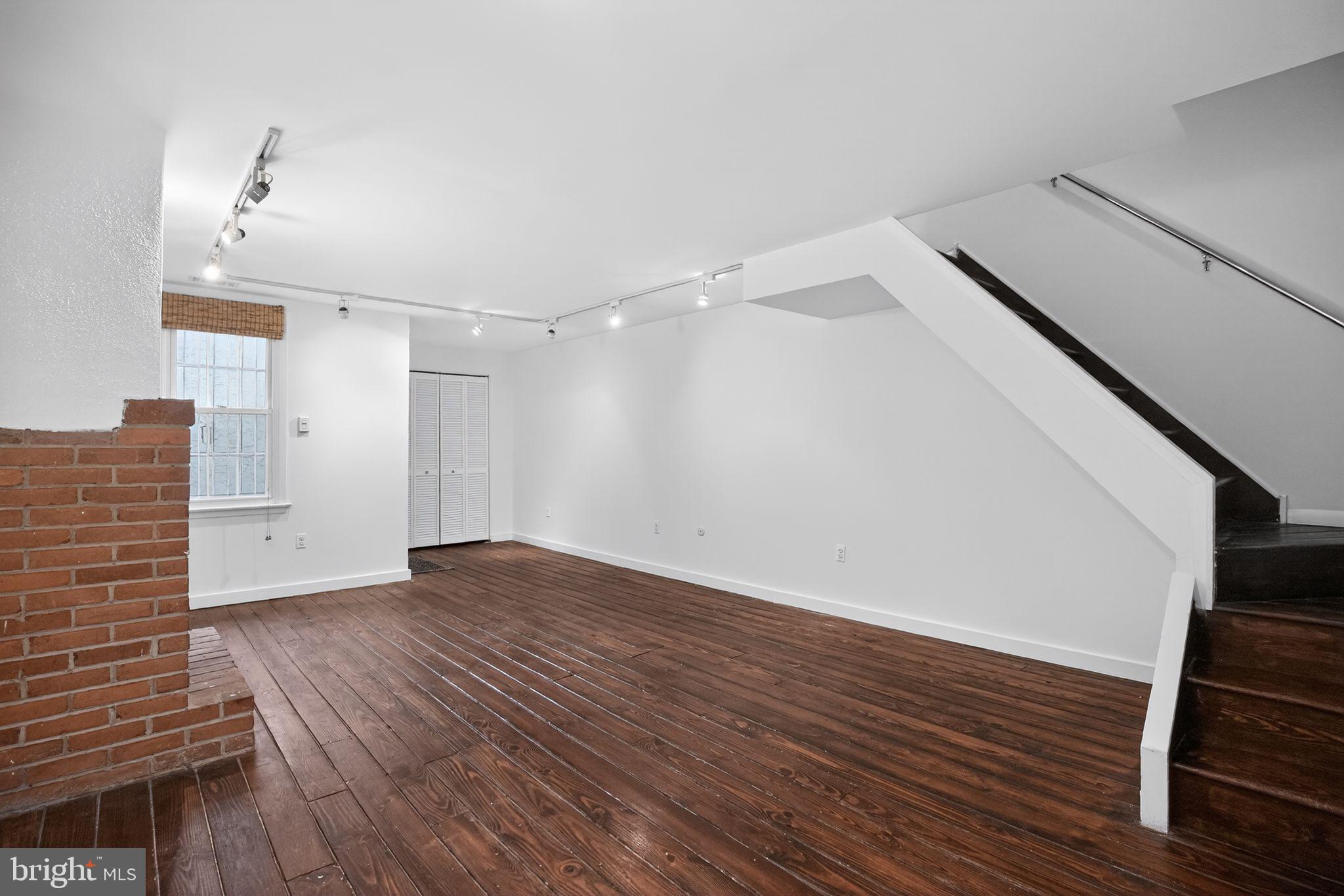 1110 Lombard Street, Unit 16 Philadelphia, PA 19147 - Photo 6 of 23 Living Room First Floor