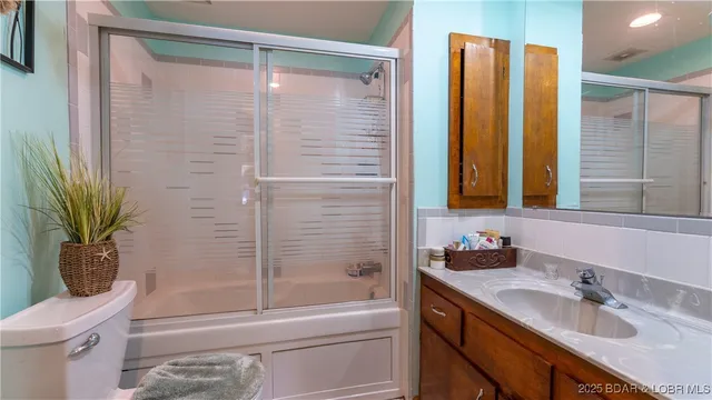 $699,800 | 900 Buckridge Road, Climax Springs, MO 65324