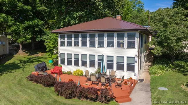 $699,800 | 900 Buckridge Road, Climax Springs, MO 65324