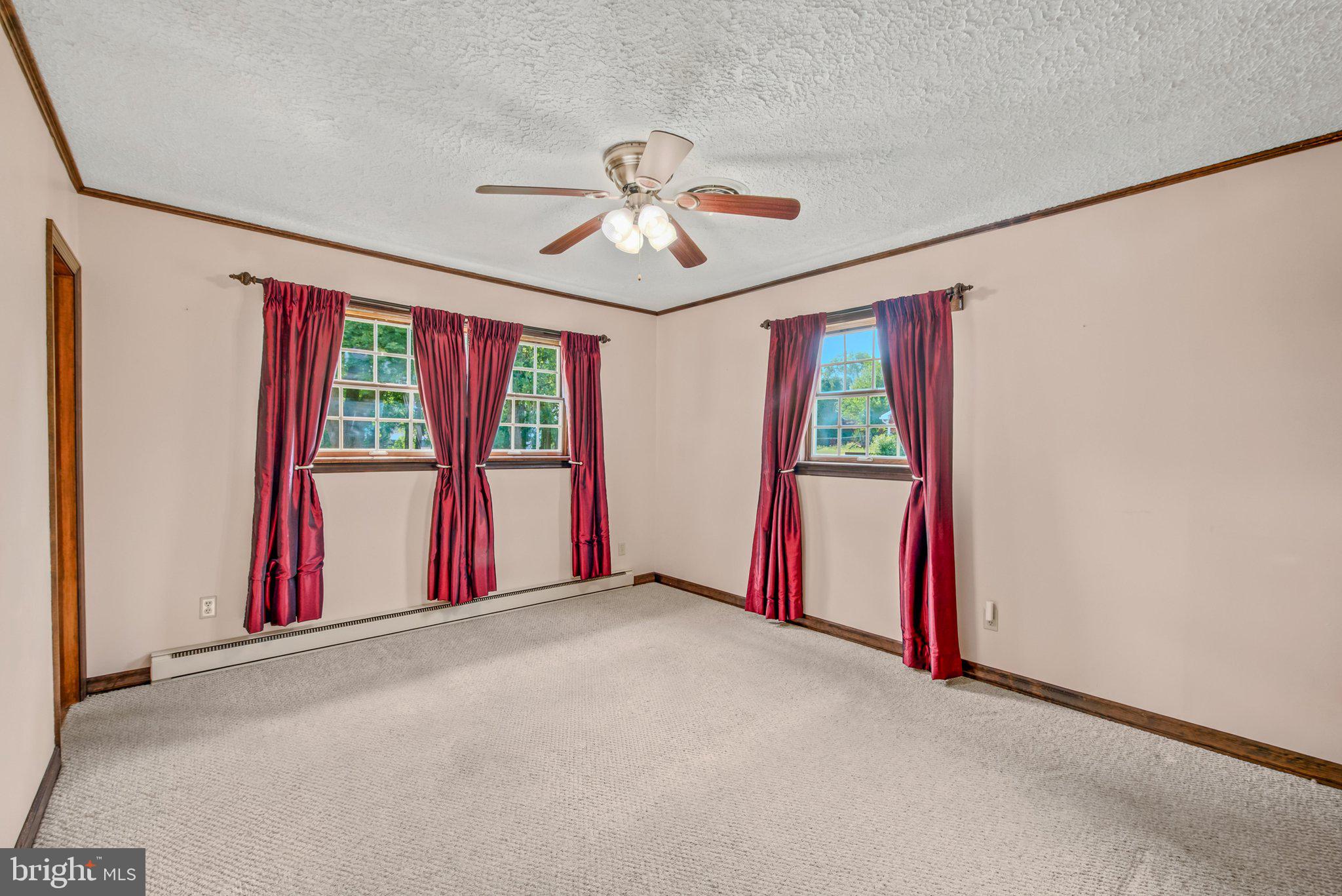 3203 Charles Town Road Kearneysville, WV 25430 - Photo 17 of 45 Huge primary suite features large windows, carpet,