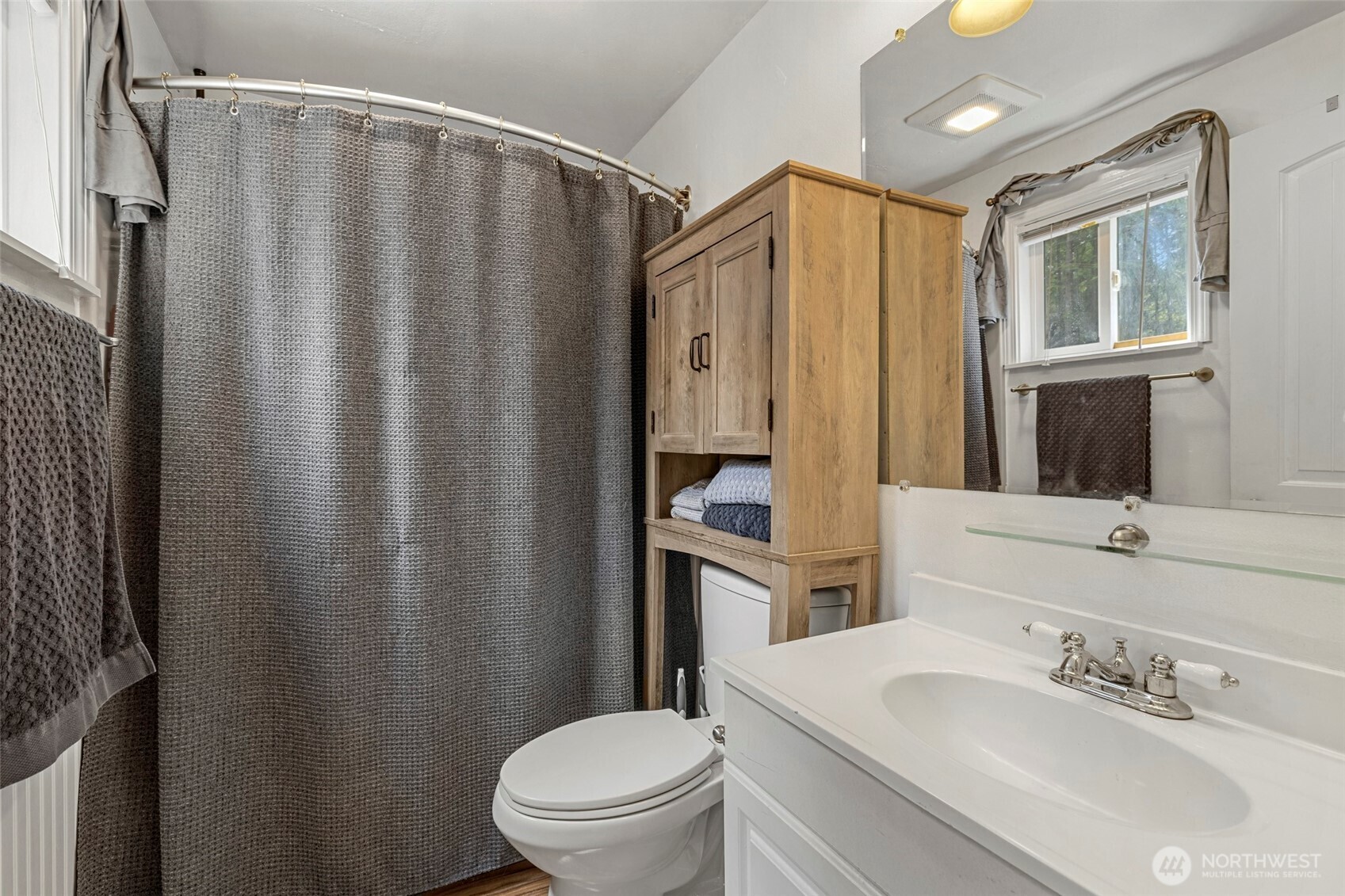 22205 South Forest Loop Road Granite Falls, WA 98252 - Photo 11 of 24
