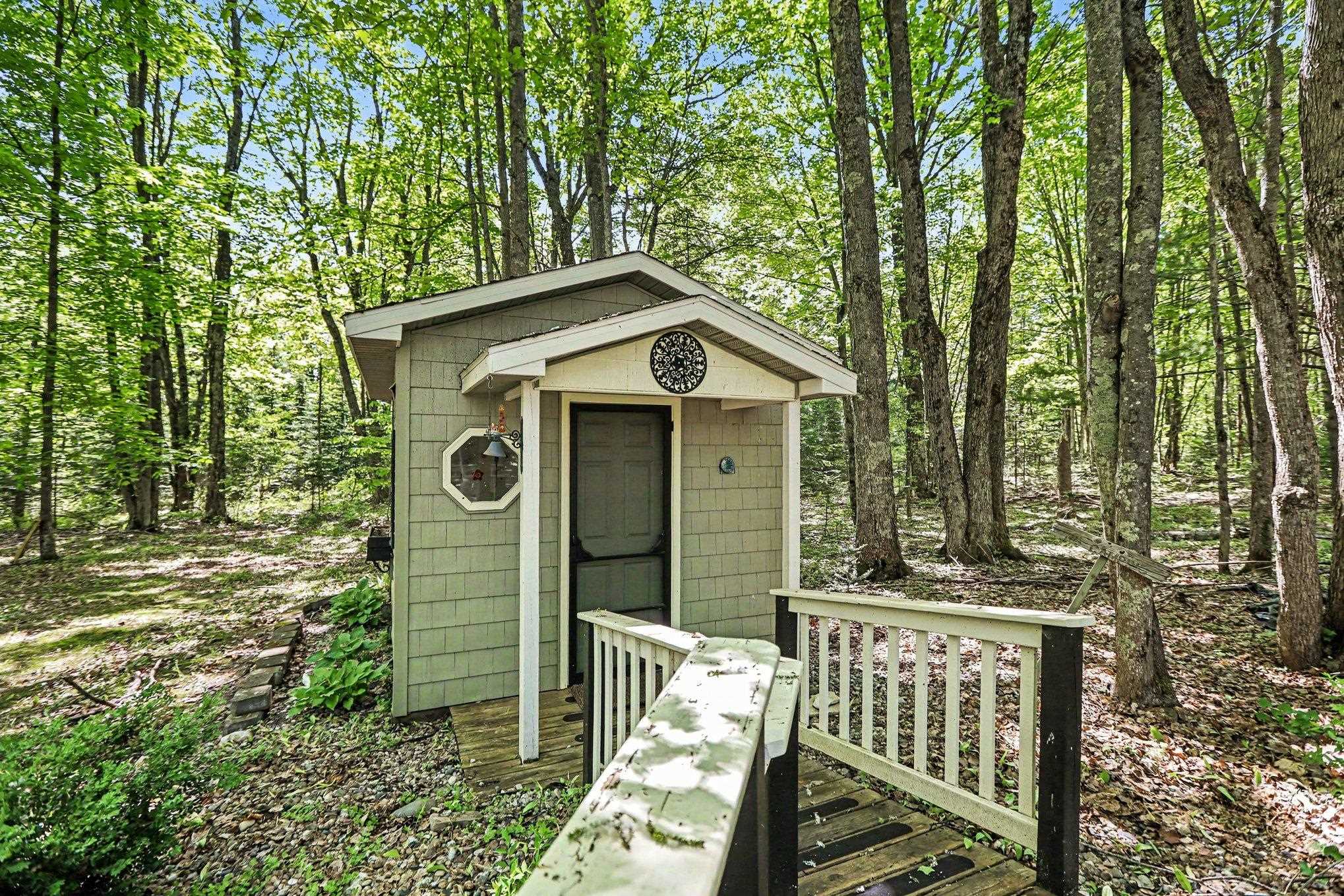 3523 Mt Bliss Road East Jordan, MI 49727 - Photo 11 of 20