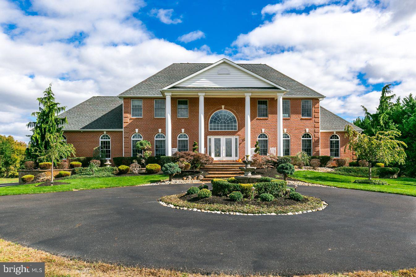 342 Eayrestown Road Southampton, NJ 08088 - Photo 1 of 25