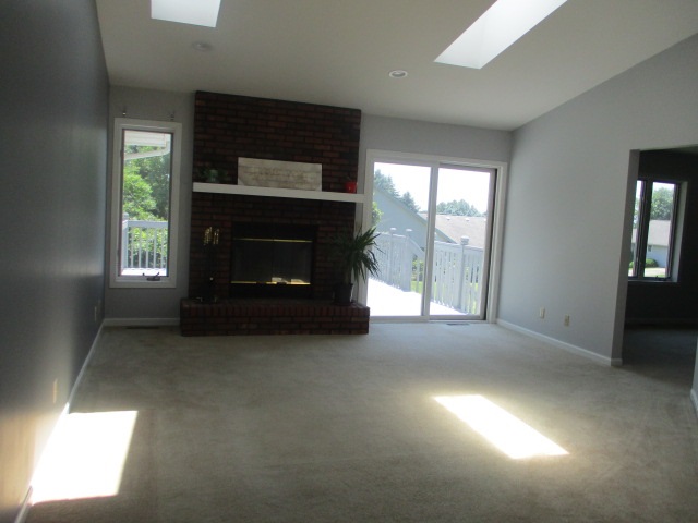 303 Rochester Road Northeast Poplar Grove, IL 61065 - Photo 8 of 24 Gallery Image 8