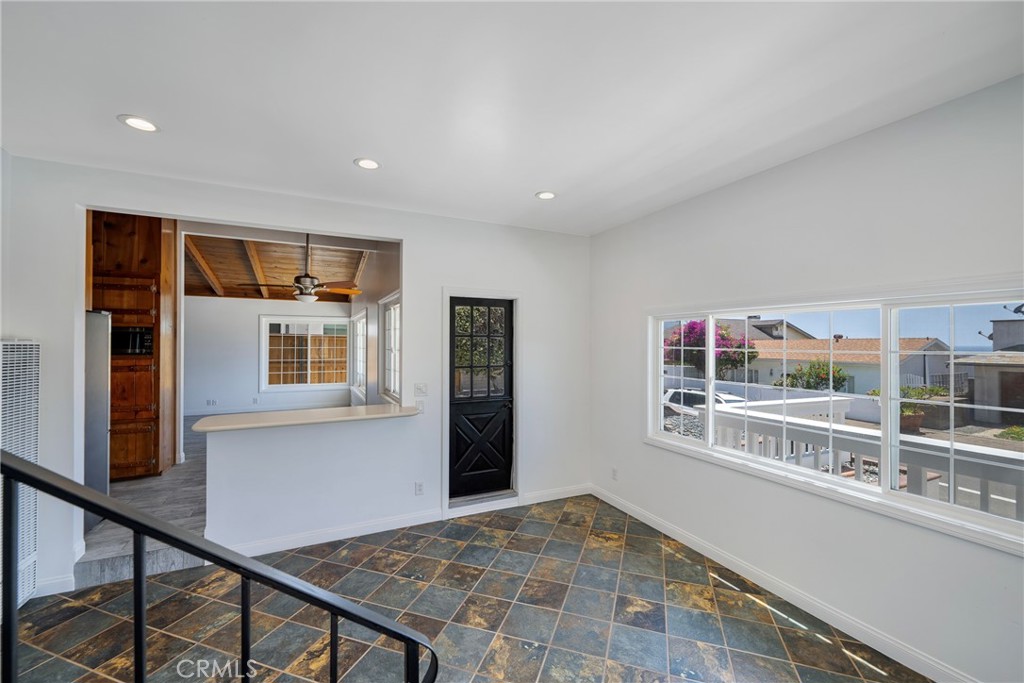1547 Neptune Avenue Encinitas, CA 92024 - Photo 38 of 71