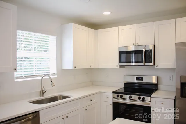 $1,549 | 754 Hillside Street, Kannapolis, NC 28083