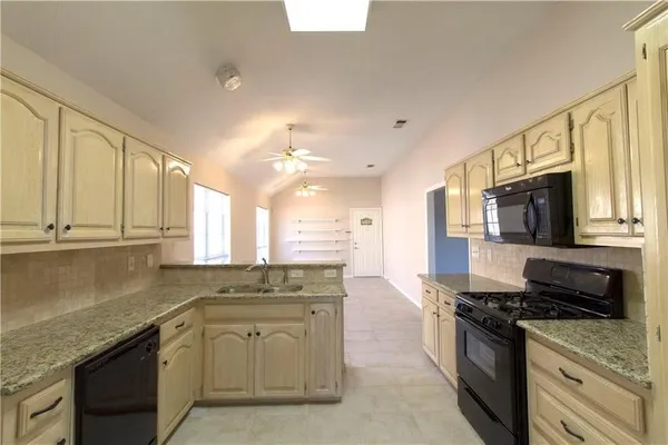 $3,195 | 17804 Hillcrest Road, Dallas, TX 75252