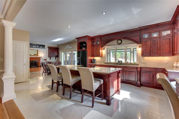 15 Hemlock Road North Reading, MA 01864 - Photo 1 of 27 Gallery Image 1