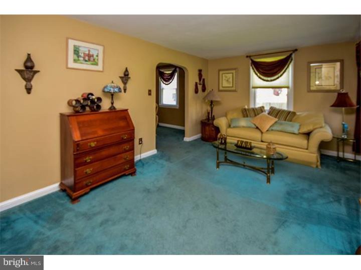 616 Willowbrook Road Havertown, PA 19083 - Photo 3 of 14 Gallery Image 3