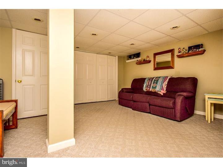 616 Willowbrook Road Havertown, PA 19083 - Photo 8 of 14 Gallery Image 8