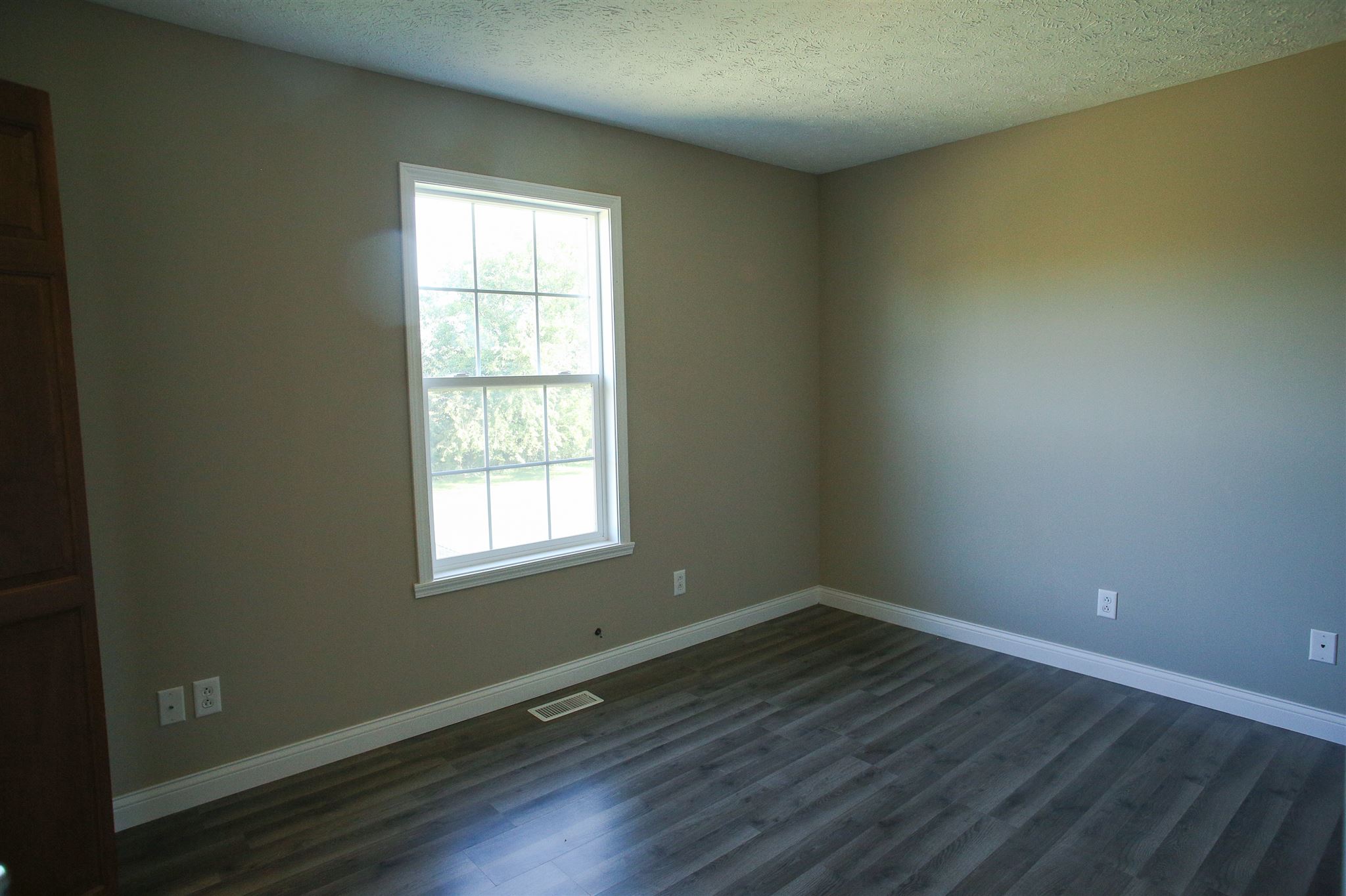 12101 Deerfield Loop Delphi, IN 46923 - Photo 26 of 33 Gallery Image 26