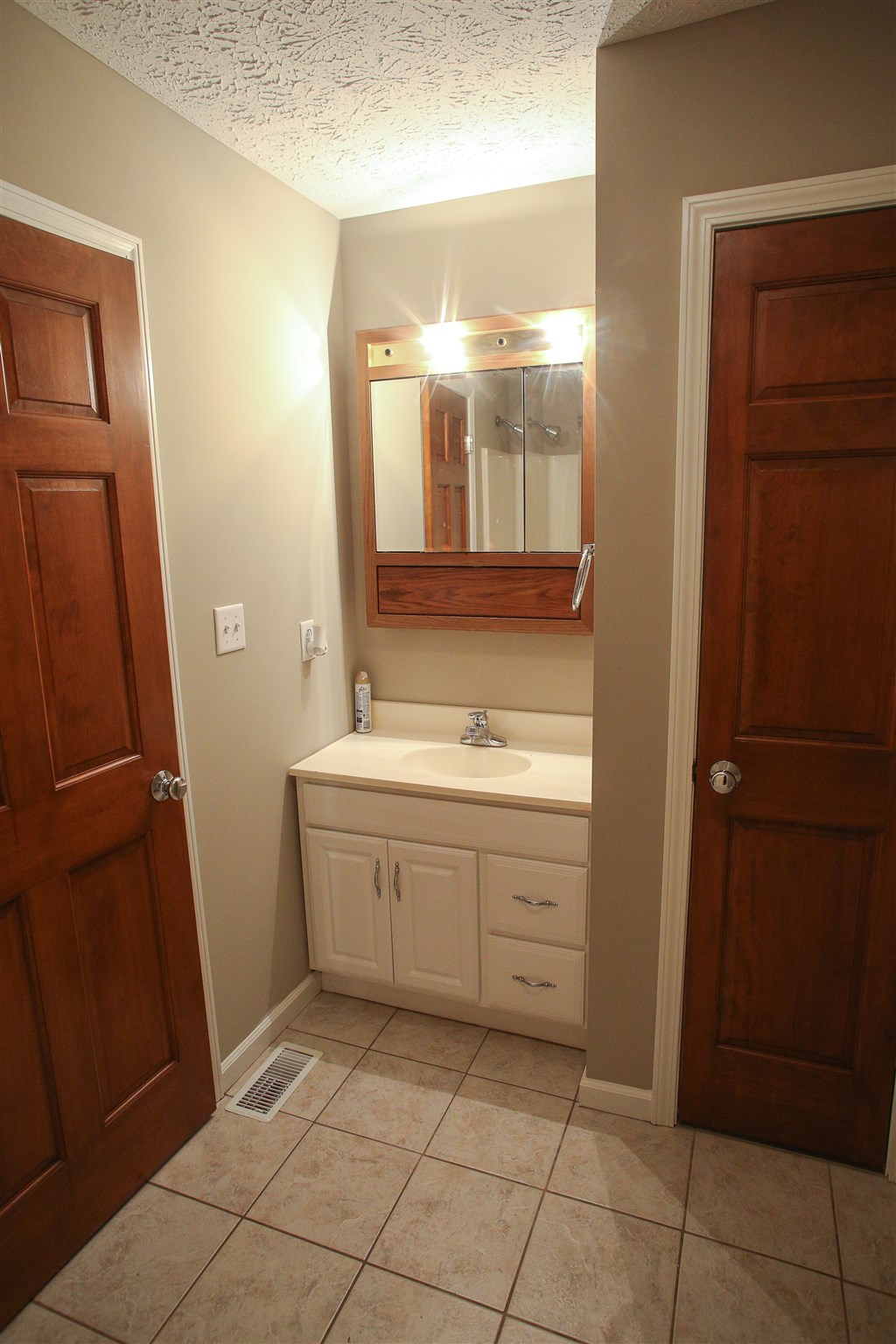 12101 Deerfield Loop Delphi, IN 46923 - Photo 28 of 33 Gallery Image 28