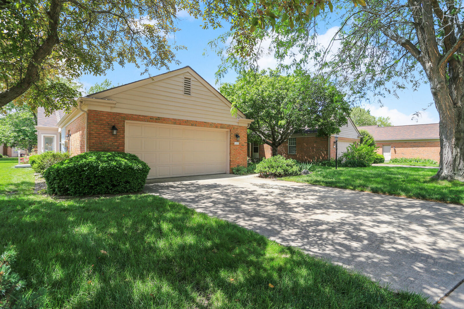 1414 Old Farm Road, Unit B Champaign, IL 61821 - Photo 28 of 30 Gallery Image 28