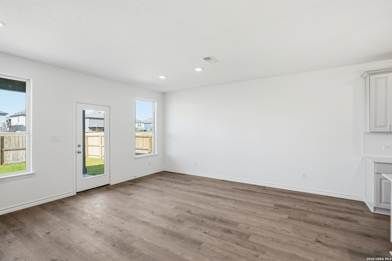 309 Nopal Ridge San Antonio, TX 78253 - Photo 12 of 36