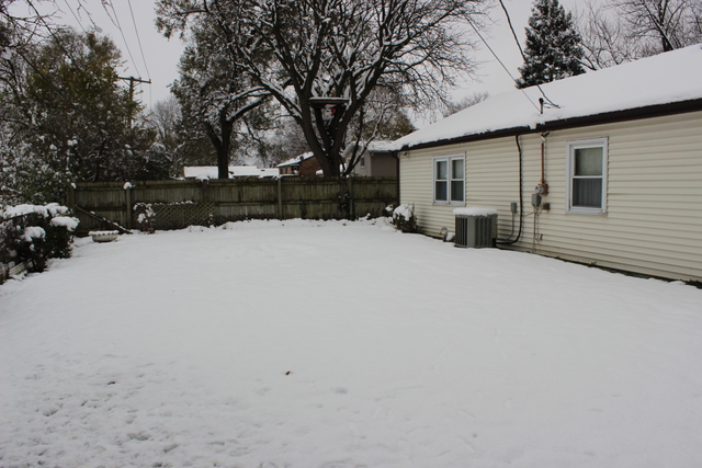 112 South Pinecrest Road Bolingbrook, IL 60440 - Photo 4 of 9