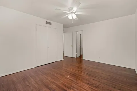 $298,000 | 4509 Donnelly Avenue, Fort Worth, TX 76107