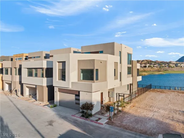 $10,000 | 66 Lakefront Drive, Henderson, NV 89011