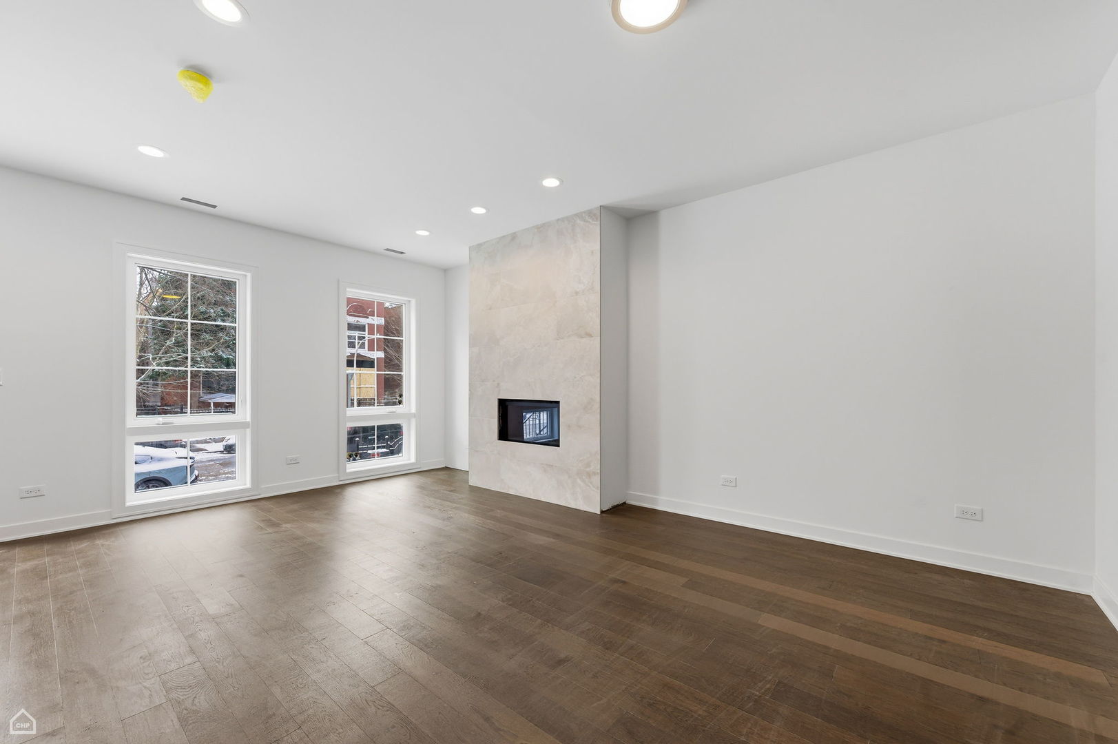 2832 West Wilcox Street Chicago, IL 60612 - Photo 3 of 62