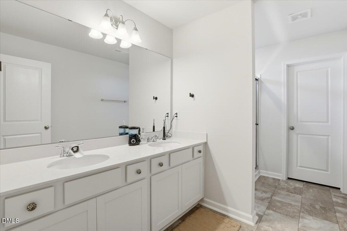 20 Roseshell Way Louisburg, NC 27549 - Photo 24 of 40 6-20 Roseshell Way - Reshoot-6