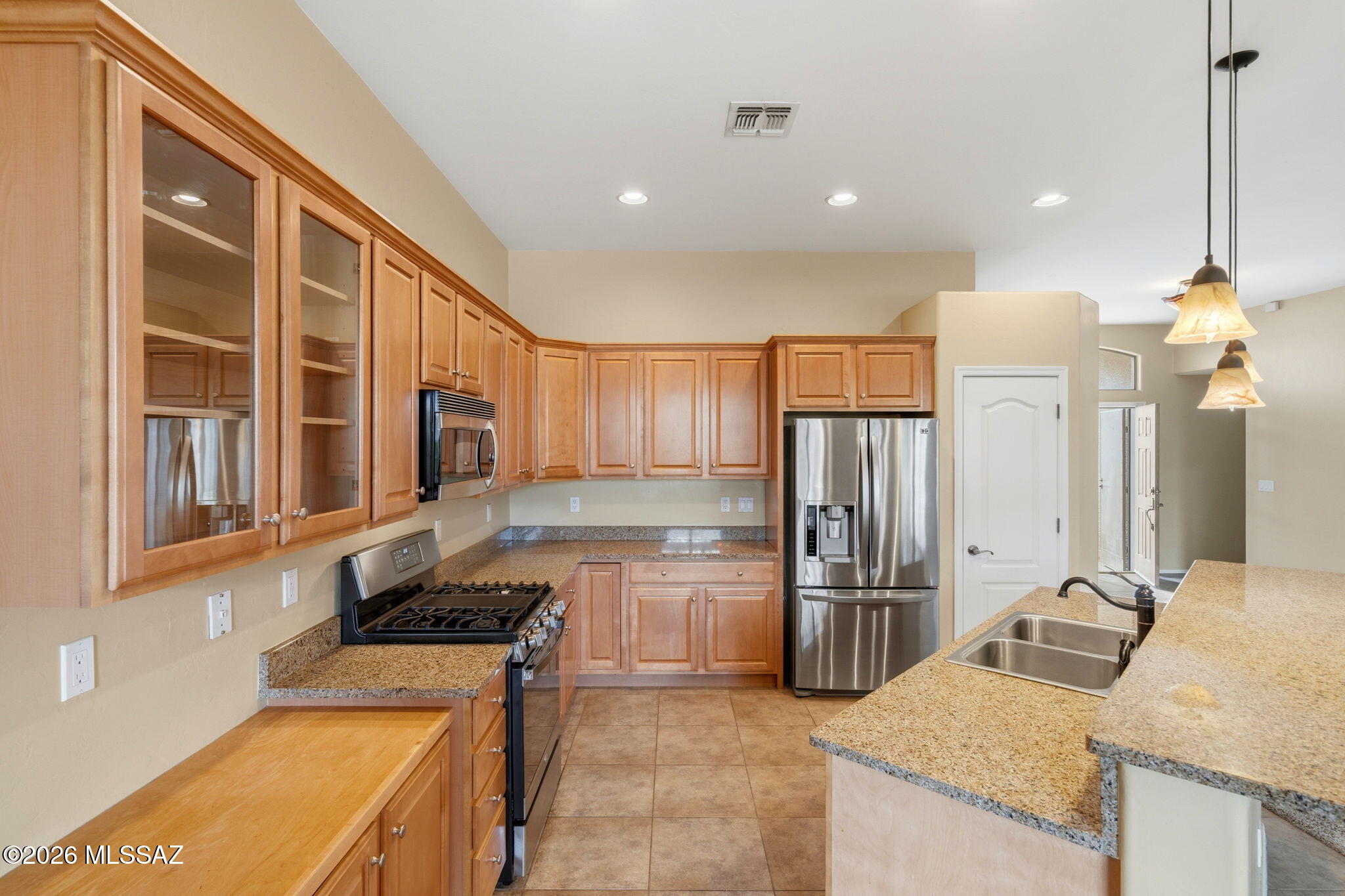 15044 North Rugged Lark Drive Tucson, AZ 85739 - Photo 5 of 46