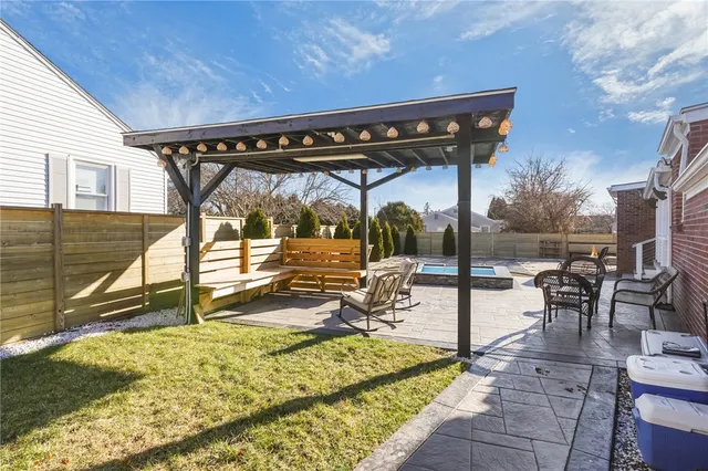 $579,000 | 366 Woodbine Street, Cranston, RI 02910